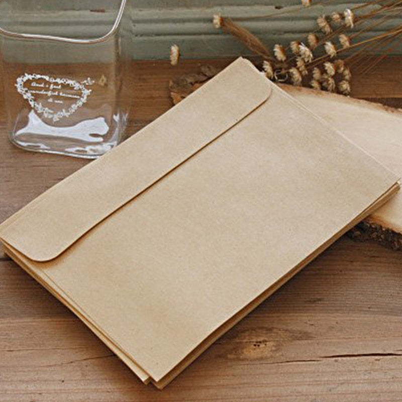 20 Pcs of Black White Red Kraft Paper Envelopes Vintage