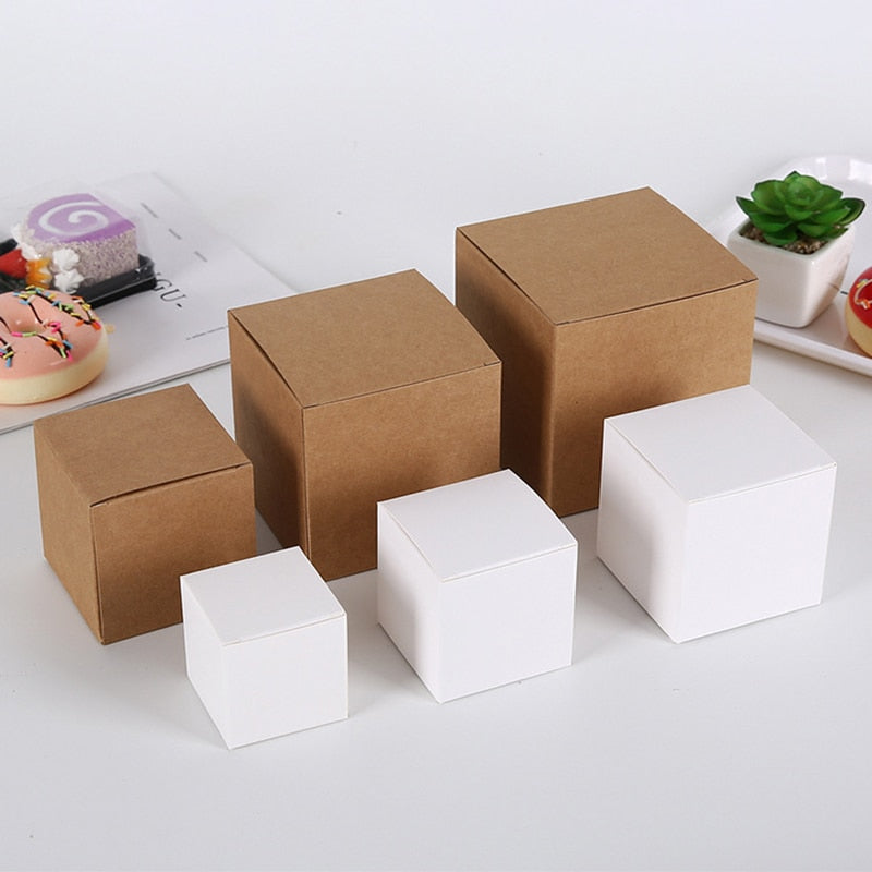 20 to 50 Pieces of Packaging Gift Boxes